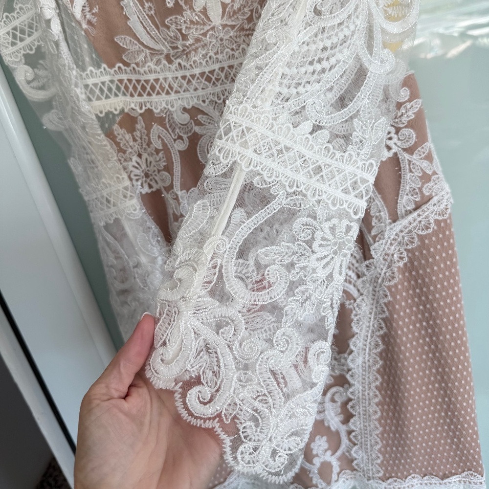 NWT, Bronx & Banco Barocco Swiss Gown - Picture 6 of 12